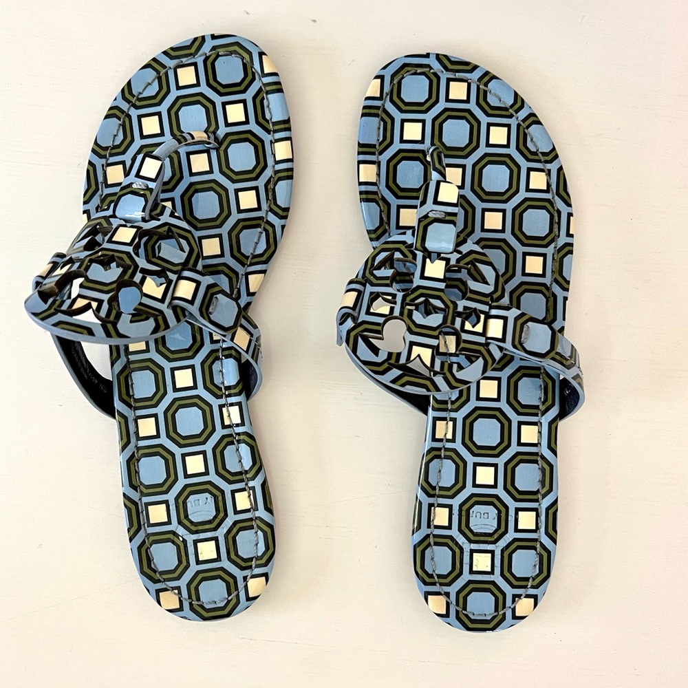 Tory Burch Sandals size 7